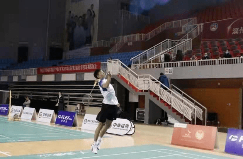 【星空·综合体育】
创历届最好结果!菏泽队荣获山东省第五届业余羽毛球联赛团体第五名(图6) 【星空·综合体育】
创历届最好结果!菏泽队荣获山东省第五届业余羽毛球联赛团体第五名(图6)