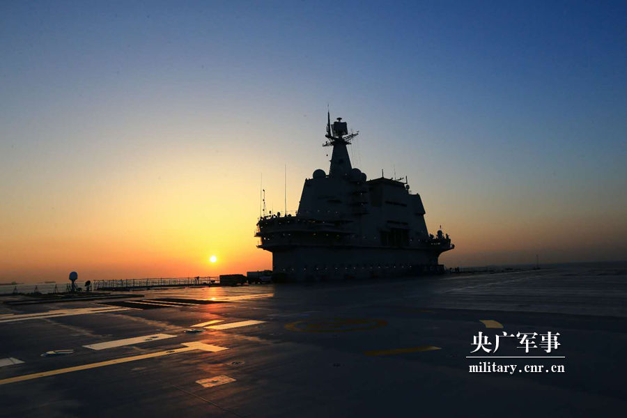 星空·综合体育