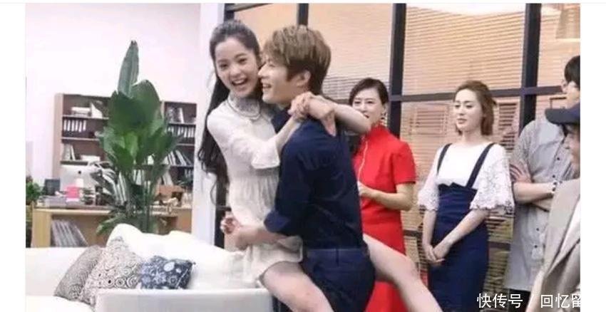 星空·综合体育_溪头社区:社企共建 情暖中秋(图2) 星空·综合体育